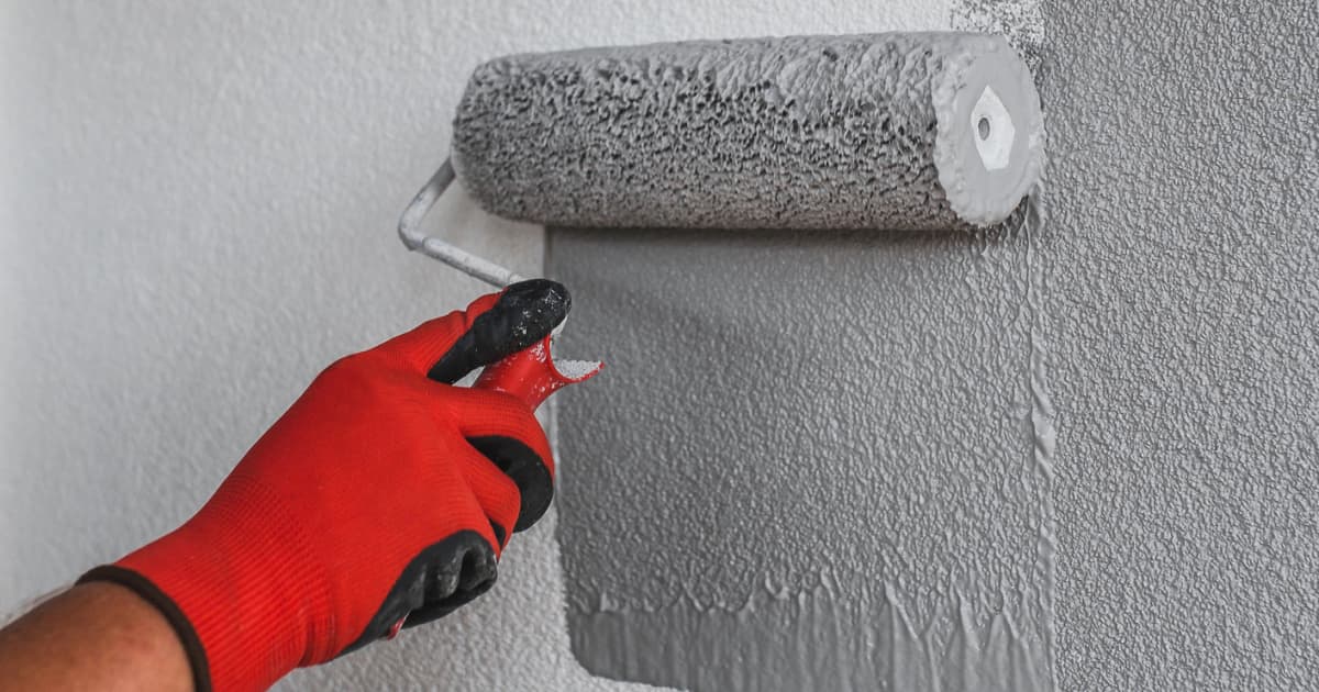 Штукатурка и силикатная краска на фасаде дома из газобетона